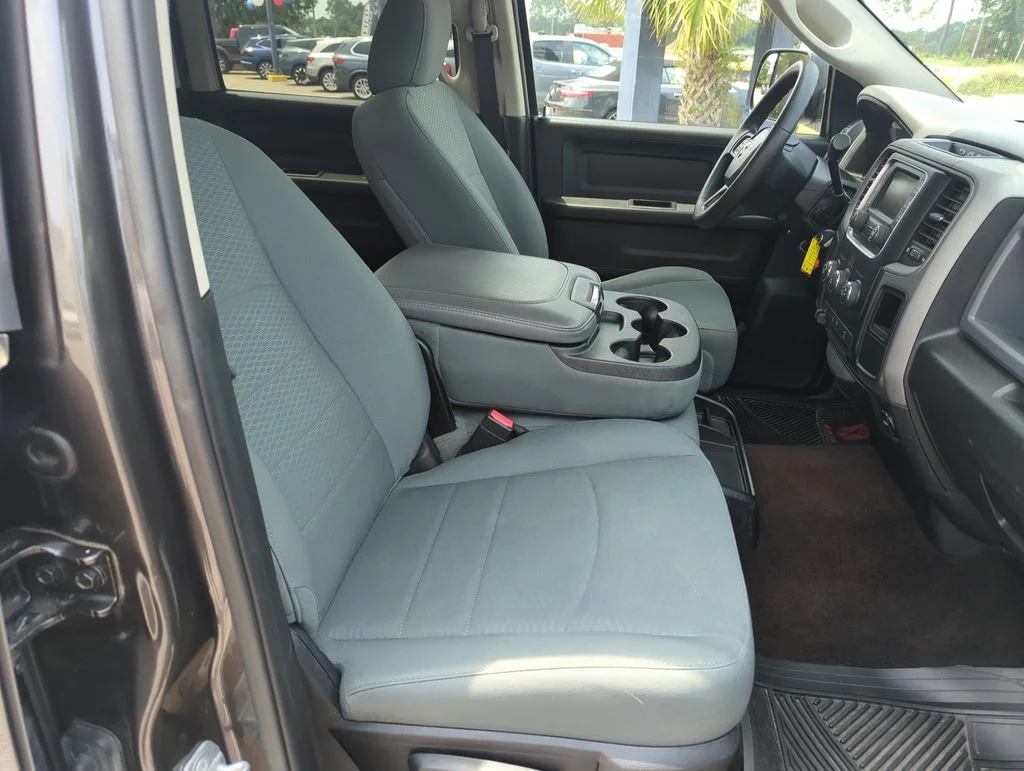 Used 2016 Gray Ram Tradesman image 34