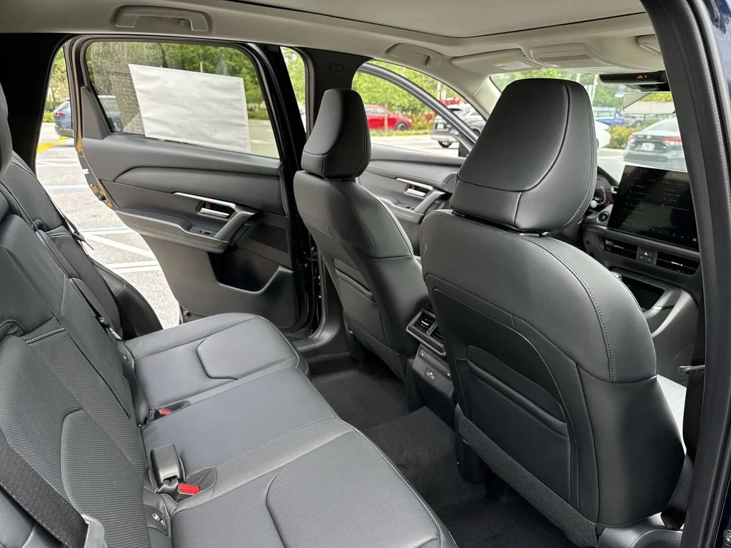 New 2026 Navy Blue Mica Mazda 2.5 S Premium Plus AWD image 33
