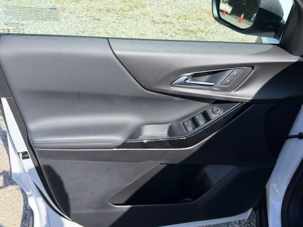 2027 Chevrolet Equinox LT - Photo 16