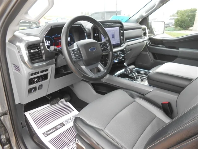 Used 2023 Gray FORD  image 3