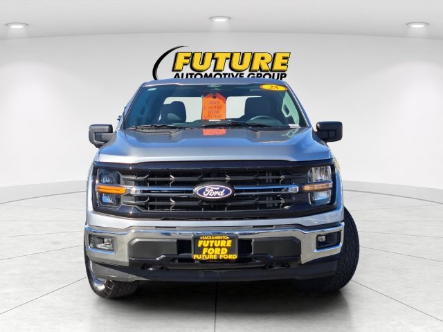 Used 2025 Silver Ford XLT image 2