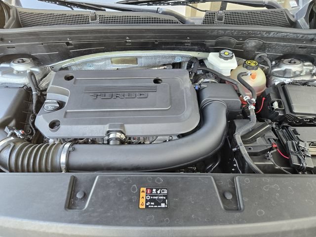 Used 2023 MOONSTONE GRAY METALLIC Buick Essence image 30