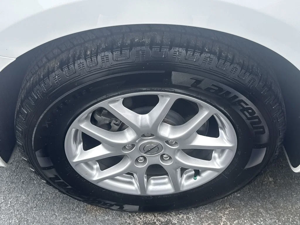 2023 Chrysler Pacifica Touring L - Photo 17