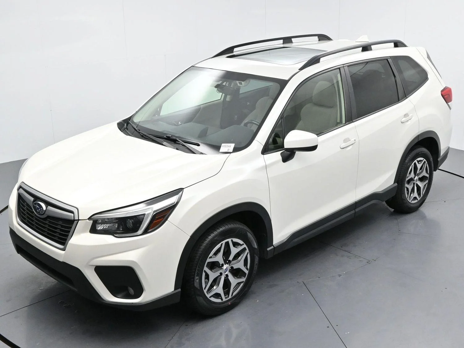 Used 2021 Crystal White Pearl Subaru Premium image 41
