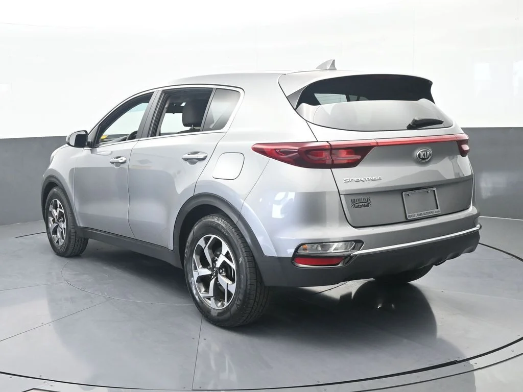 Used 2022 Steel Gray Kia LX image 4