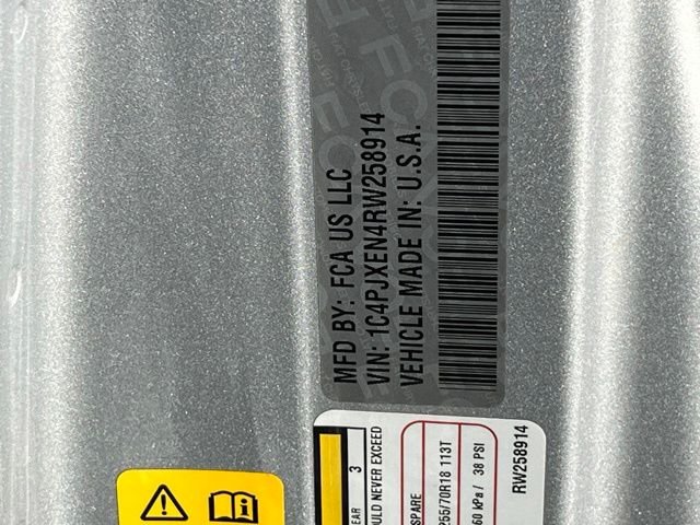Used 2024 Silver Jeep Sahara image 26