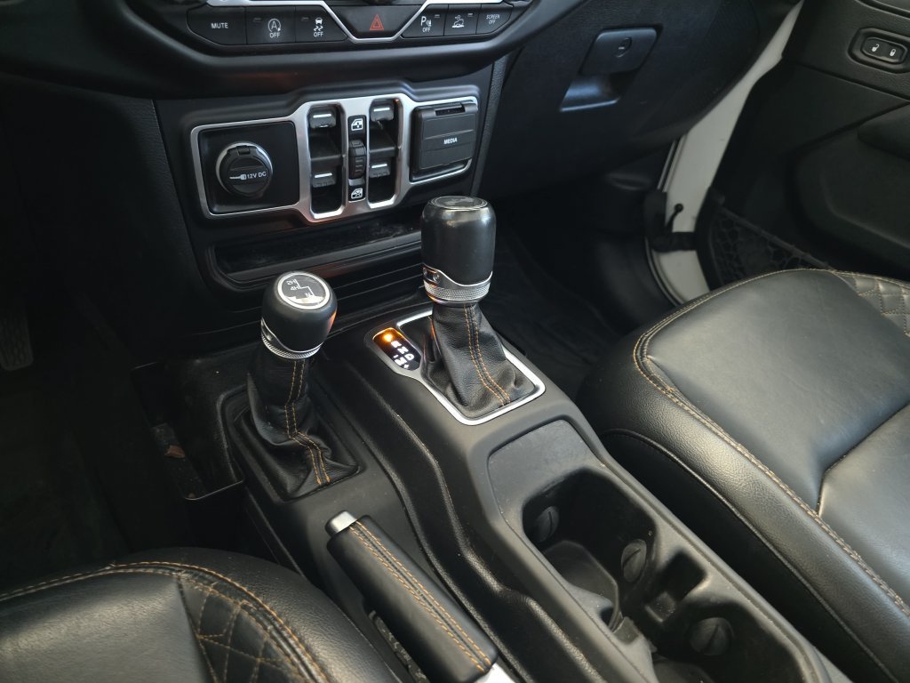 Used 2021 White Jeep Unlimited Sahara High Altitude image 26