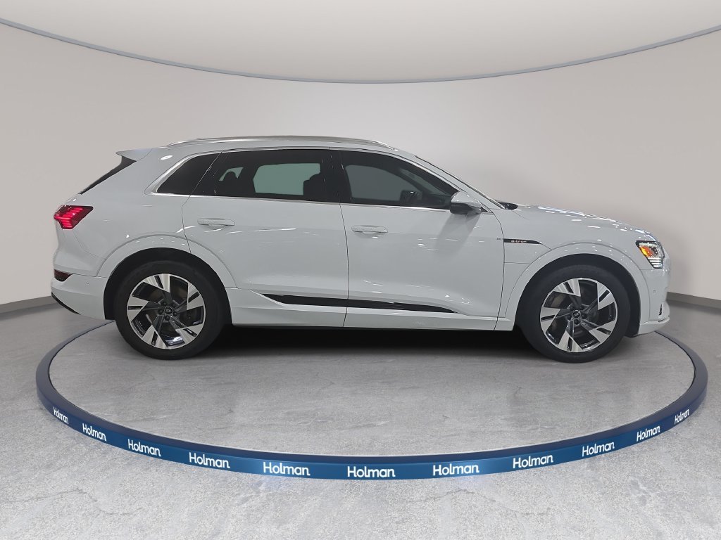 Used 2022 White Audi Premium Plus image 4