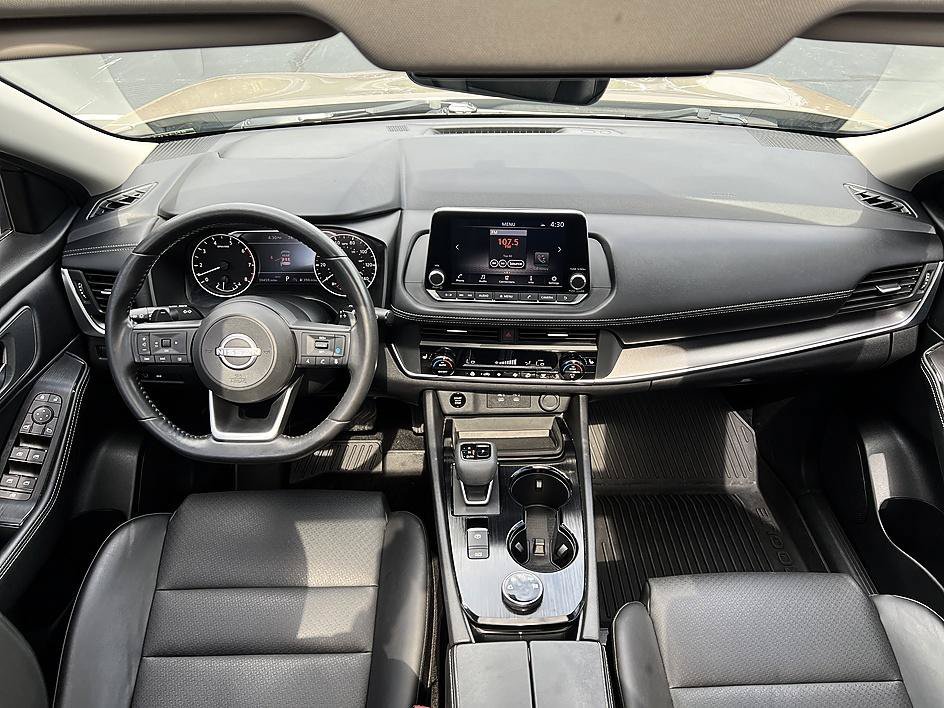 Used 2024 Baja Storm Metallic Nissan SV image 18
