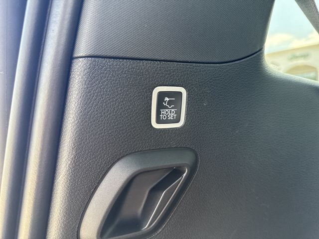 New 2026 White Jeep Summit Reserve image 19