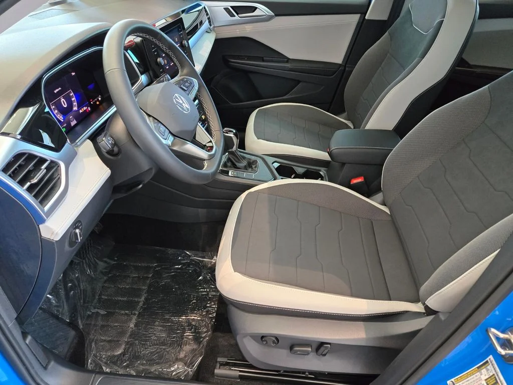 New 2026 Blue Volkswagen 1.5T SE image 6