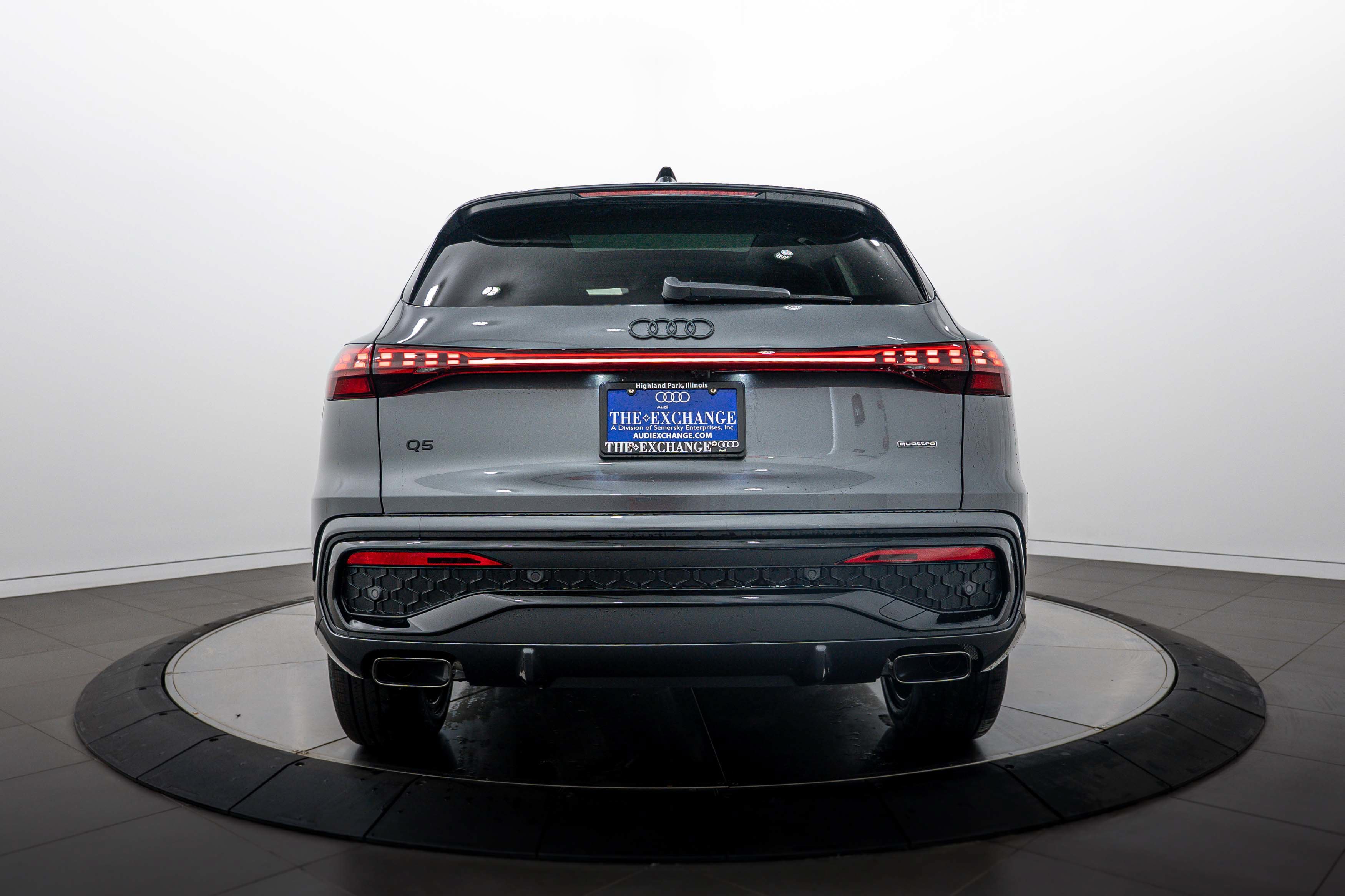 New 2026 Daytona Gray Audi Premium image 20