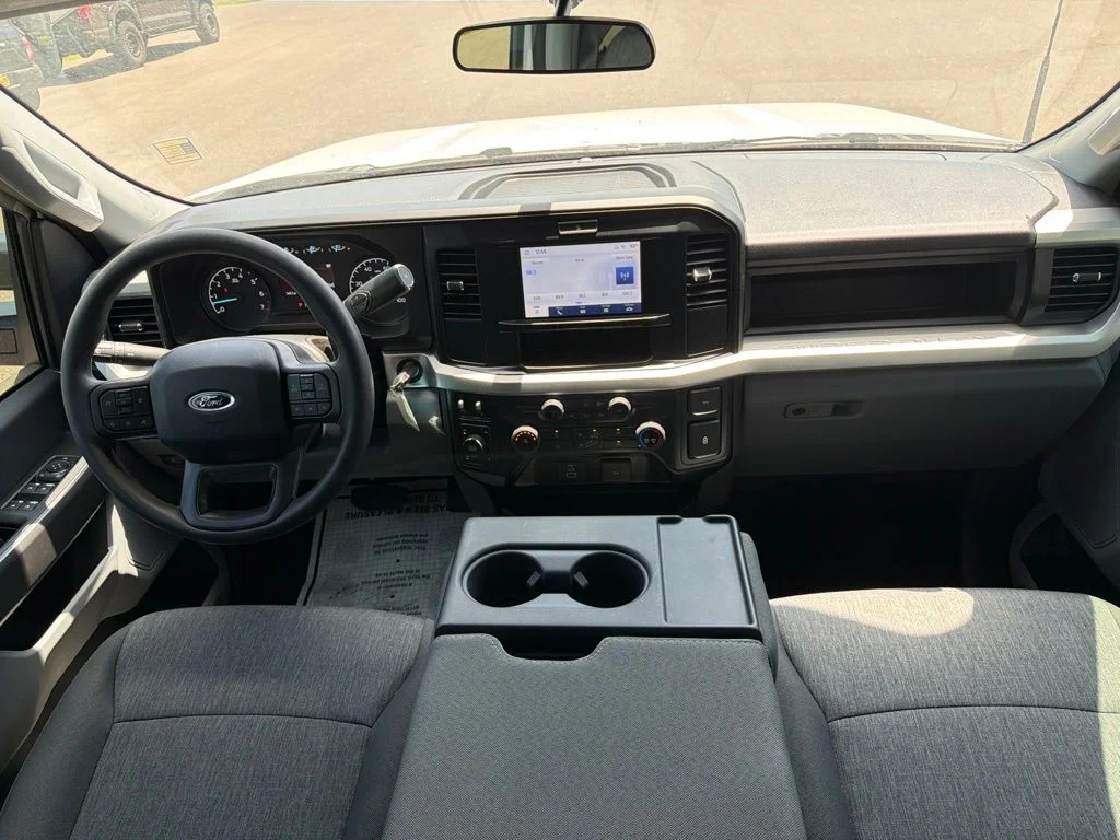 New 2026 Oxford White Ford F-250® XL image 29