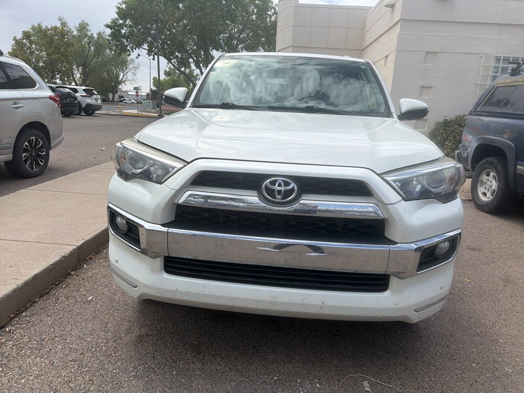 Used 2018 Blizzard Pearl Toyota Limited image 2