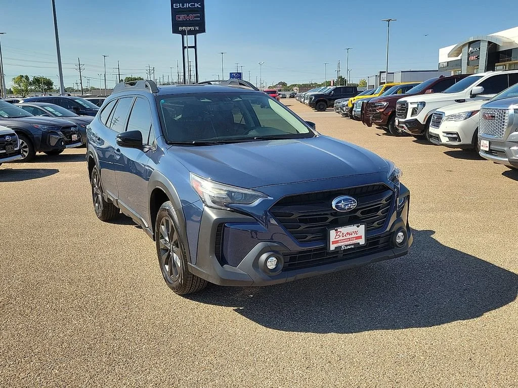 Used 2024  Subaru Onyx Edition image 2