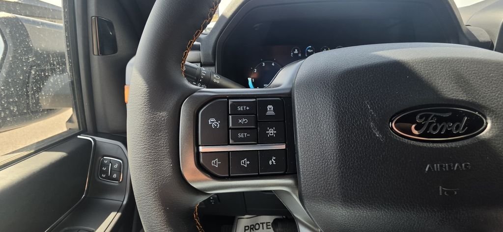 New 2026 Carbonized Gray Metallic Ford Tremor® image 19