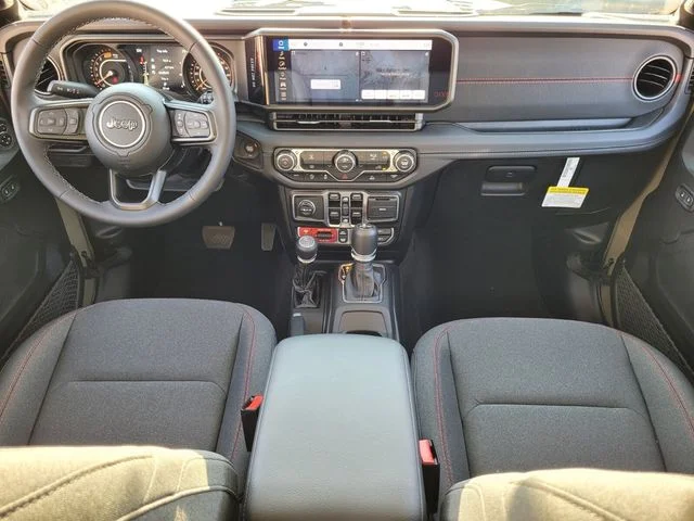 2025 Jeep Wrangler 4-Door Rubicon - Photo 16
