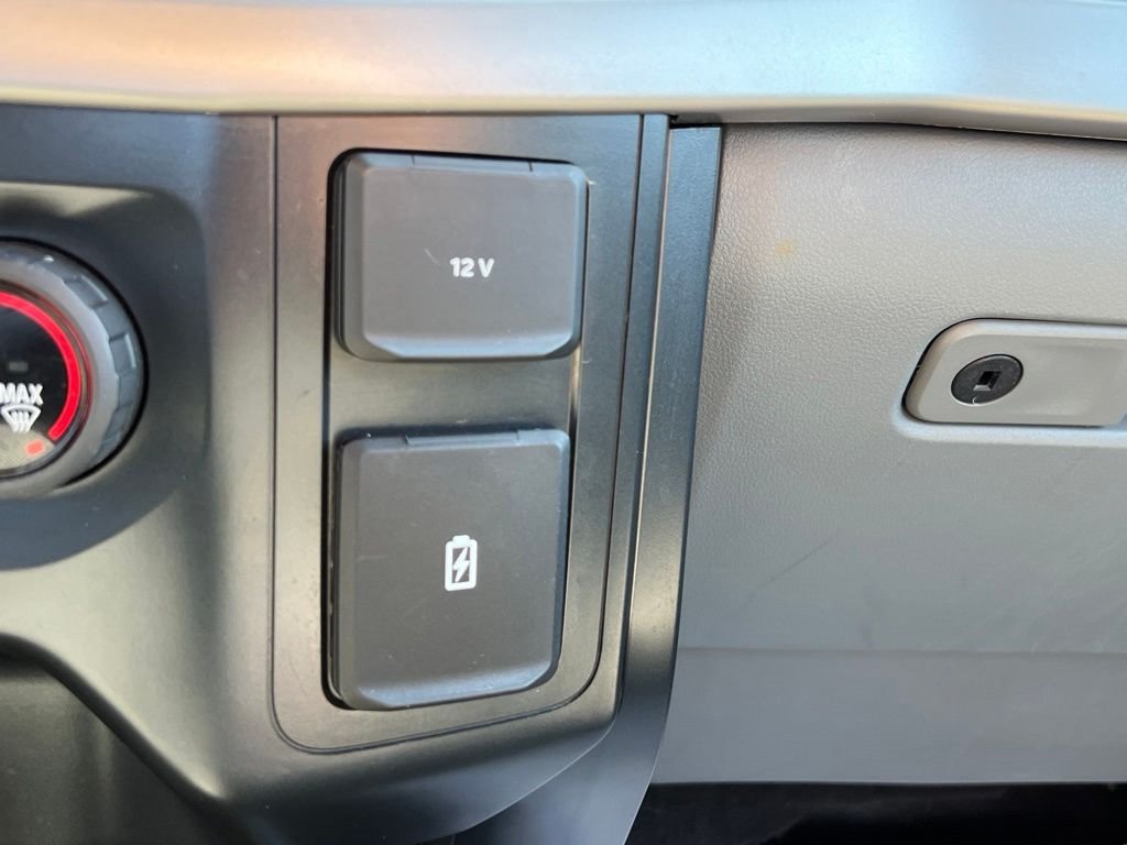 Used 2022 Oxford White Ford XL image 30