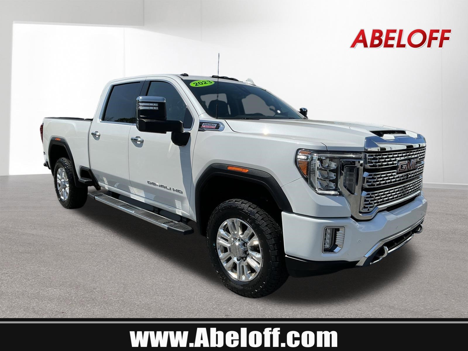 2023 GMC Sierra 4WD Crew Cab Standard Box Denali's photo