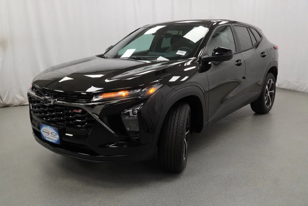 New 2026 Mosaic Black Metallic Chevrolet 1RS image 13