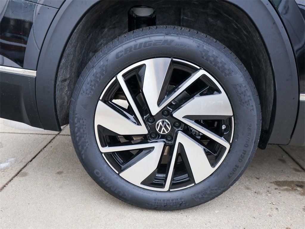 New 2026 Black Volkswagen 2.0T SEL image 8