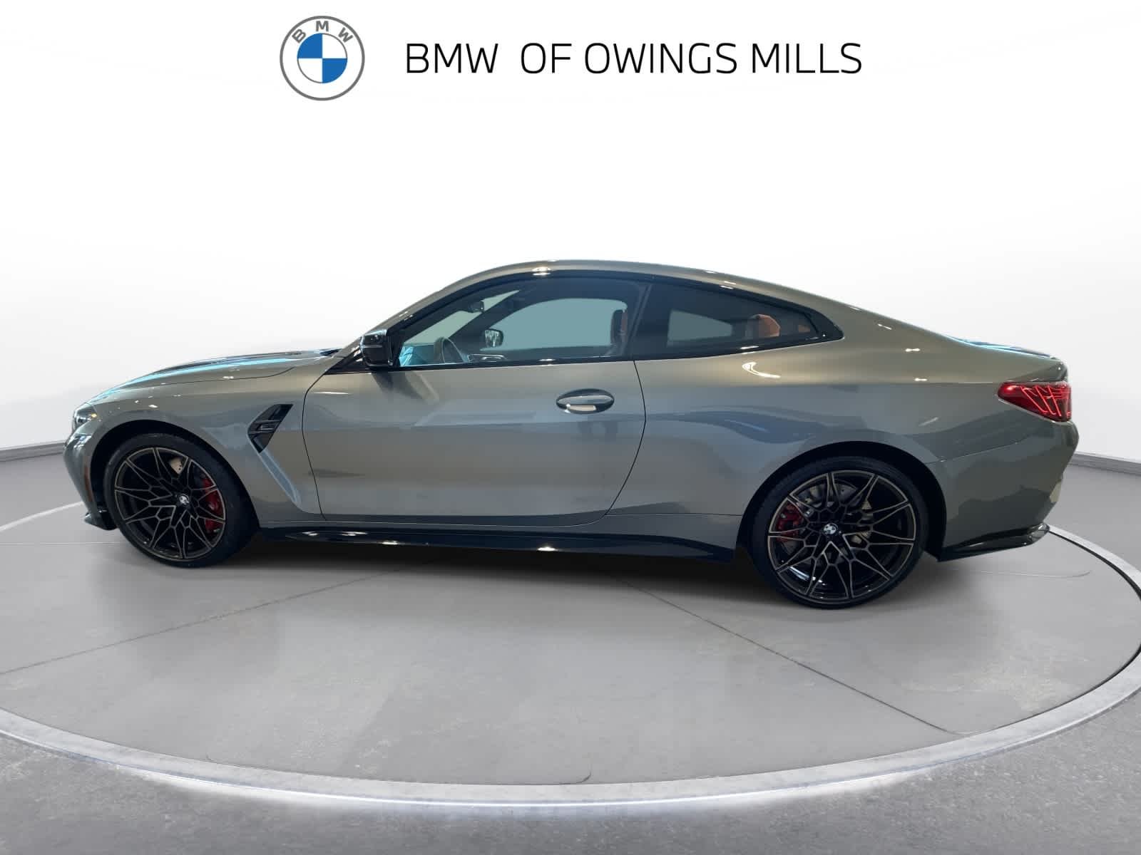New 2026 Skyscraper Grey Metallic BMW Competition xDrive image 5