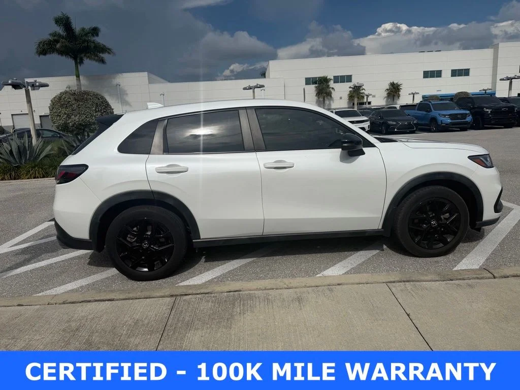 Certified Used 2023 Platinum White Pearl Honda Sport image 8