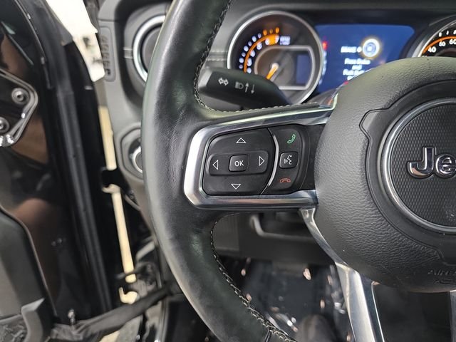 Used 2018 Black Clearcoat Jeep Unlimited Sahara image 17