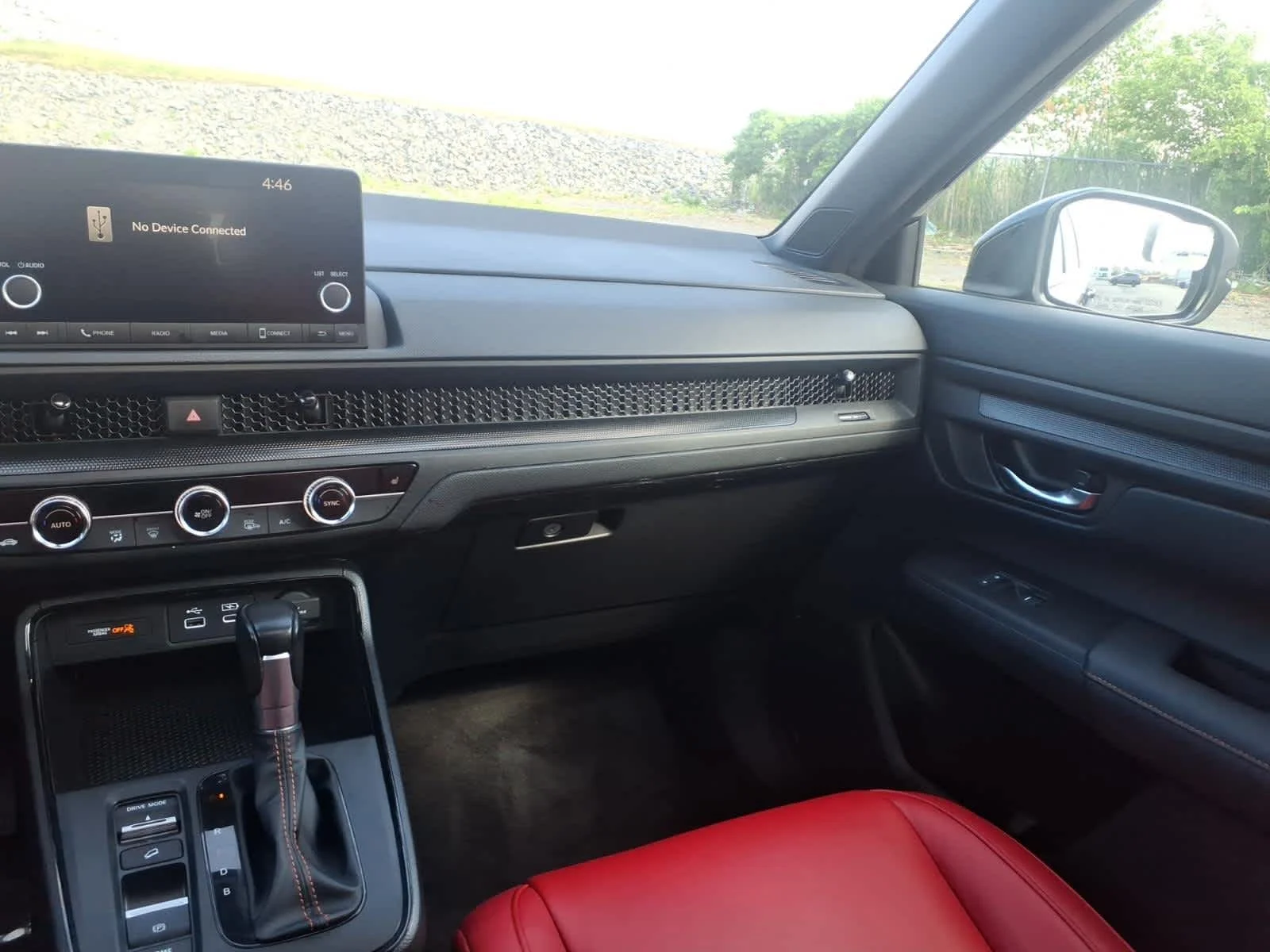 2025 Honda CR-V Sport - Photo 13