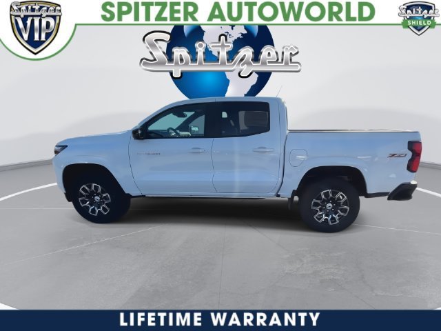 2026 Chevrolet Colorado photo 9 of 41