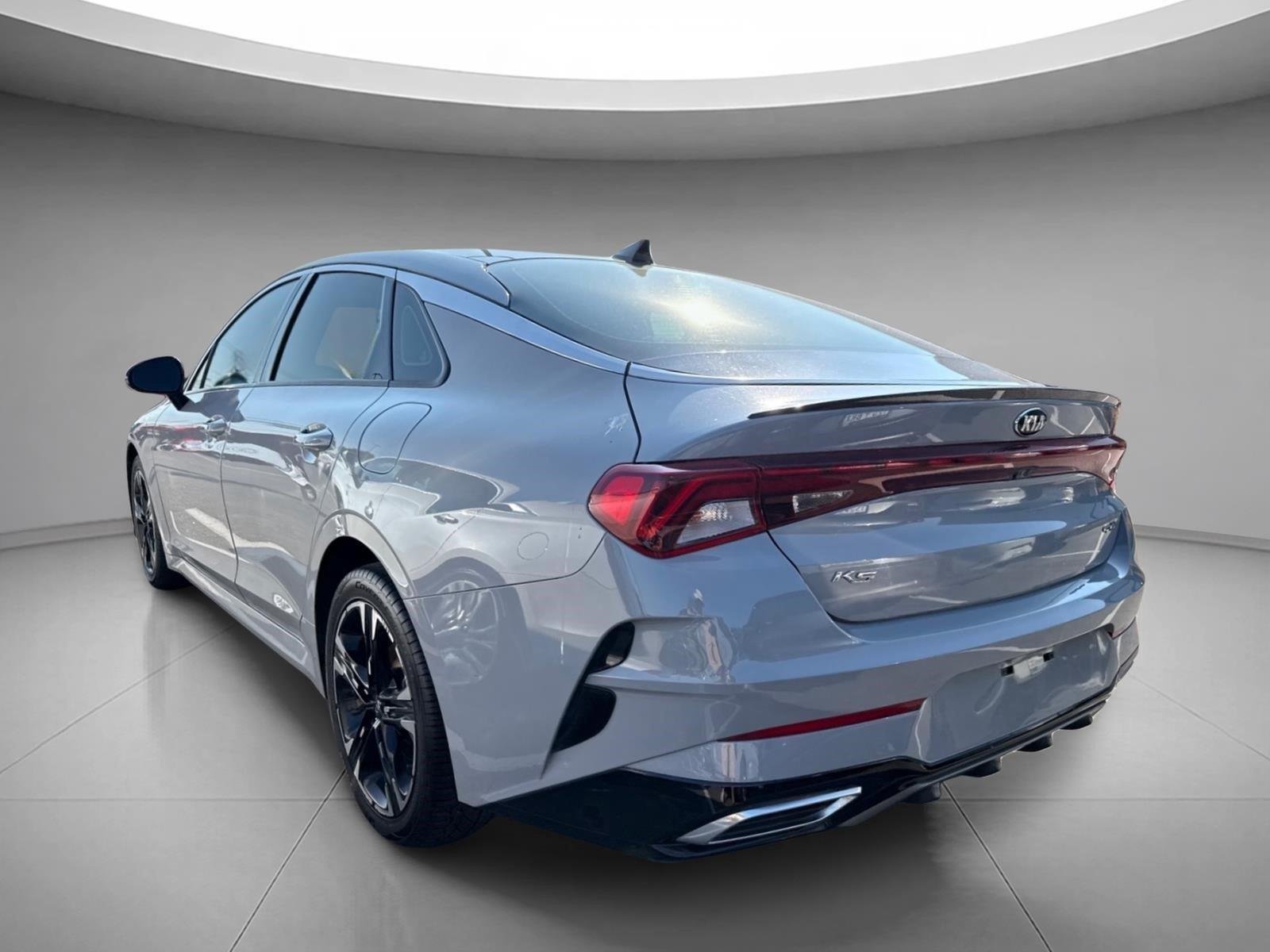 Used 2021 Wolf Gray Kia GT-Line image 9
