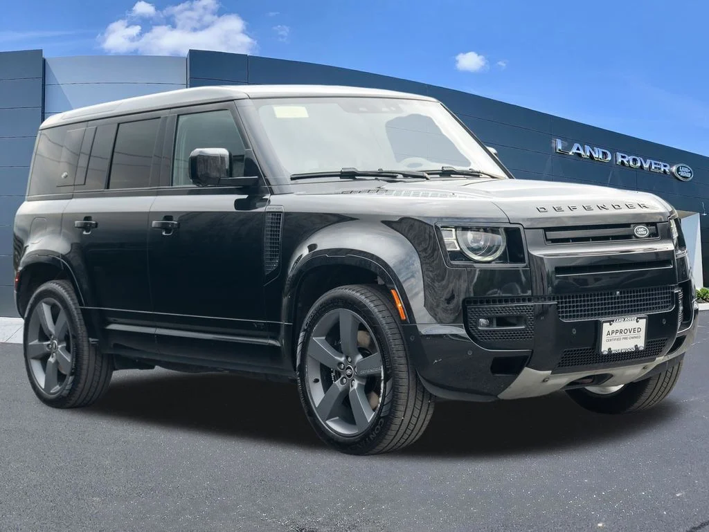 Certified Used 2023 Black Land Rover V8 image 3