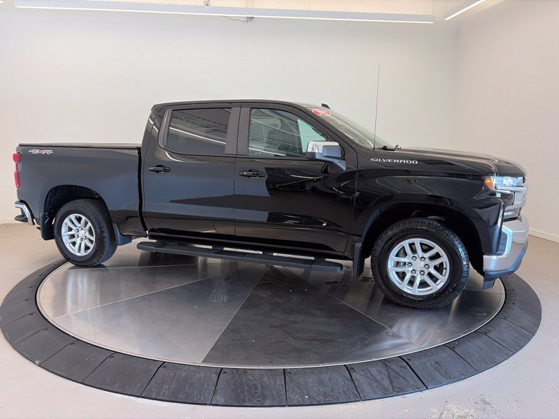 Used 2019 Black Chevrolet LT image 2