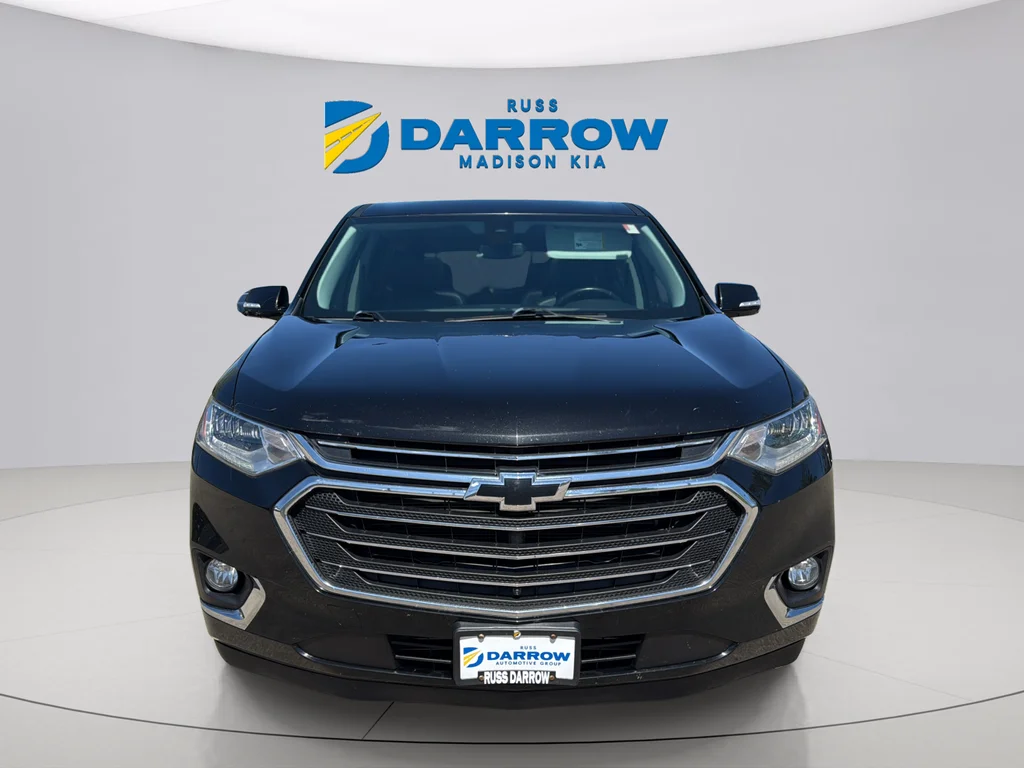 Used 2018 Mosaic Black Metallic Chevrolet Premier image 8