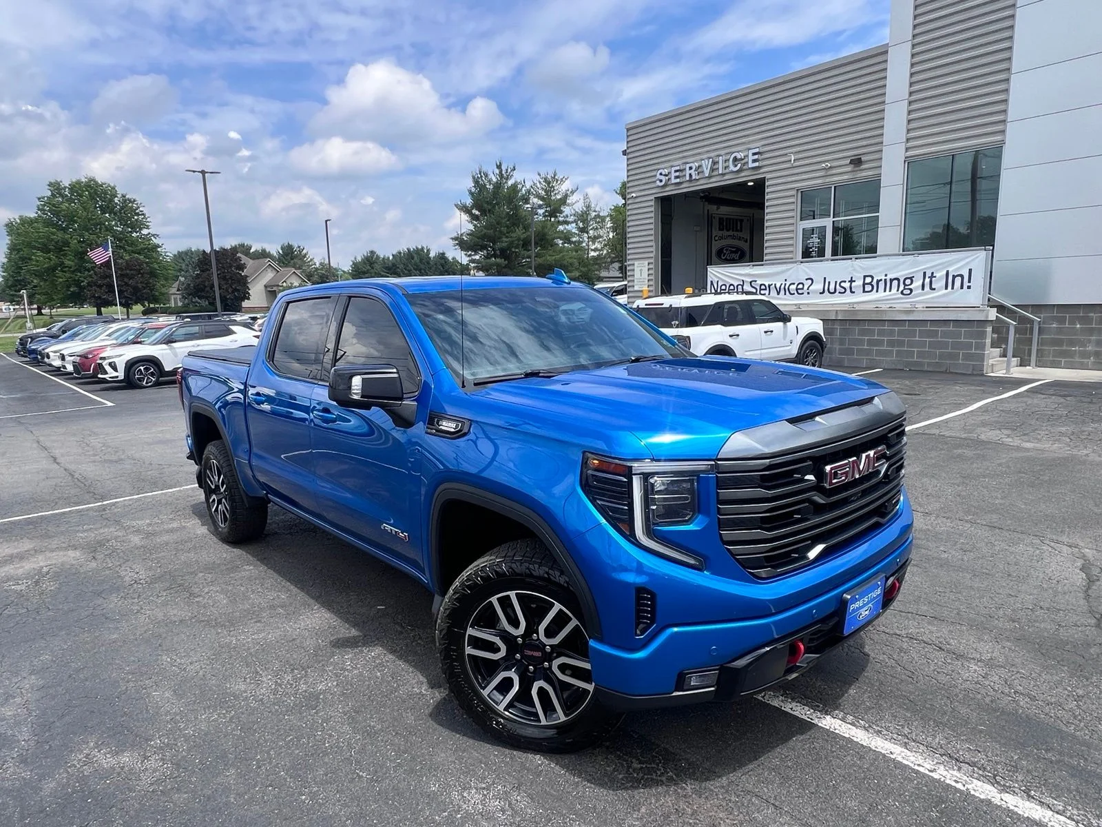 Used 2024 Blue Metallic GMC AT4 image 11