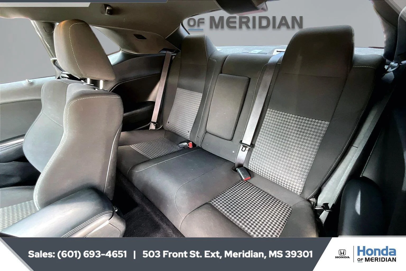 Used 2022 Torred Clearcoat Dodge GT image 19