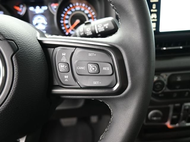 Used 2025 Gray Jeep Sport S image 28