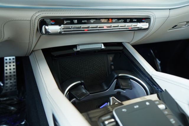 New 2026 MANUFAKTUR Moonlight White Metallic Mercedes-Benz AMG® GLE 53 4MATIC+ Coupe image 29