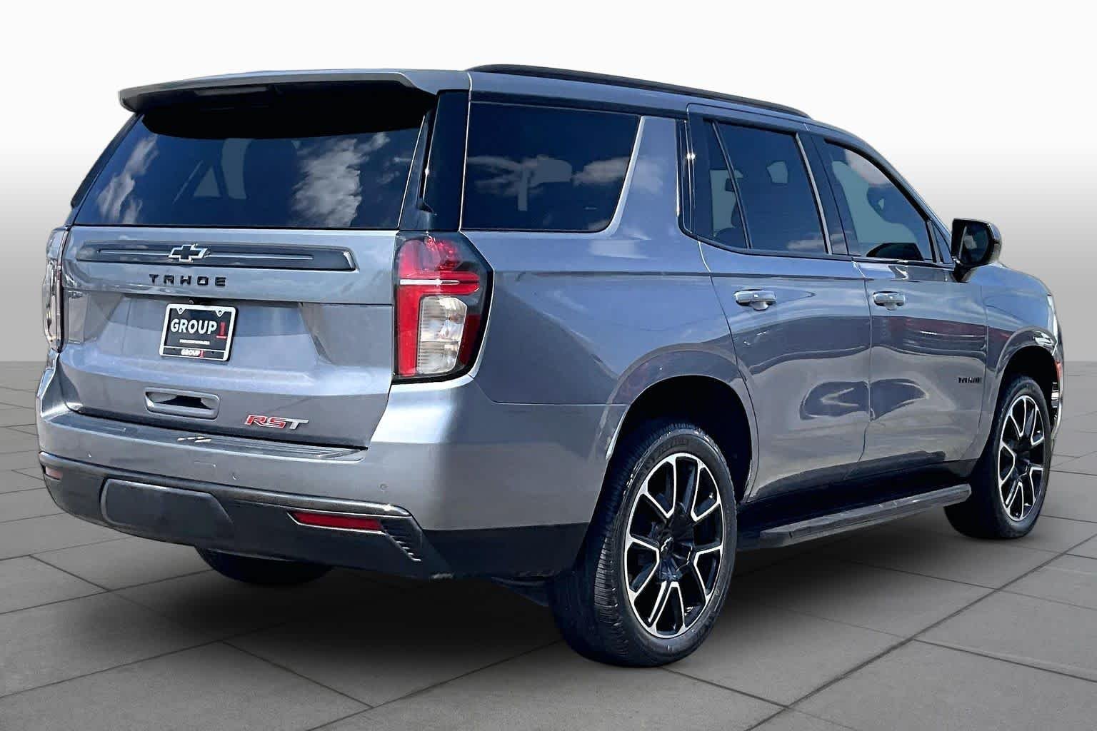 Used 2021 Satin Steel Metallic Chevrolet RST image 13
