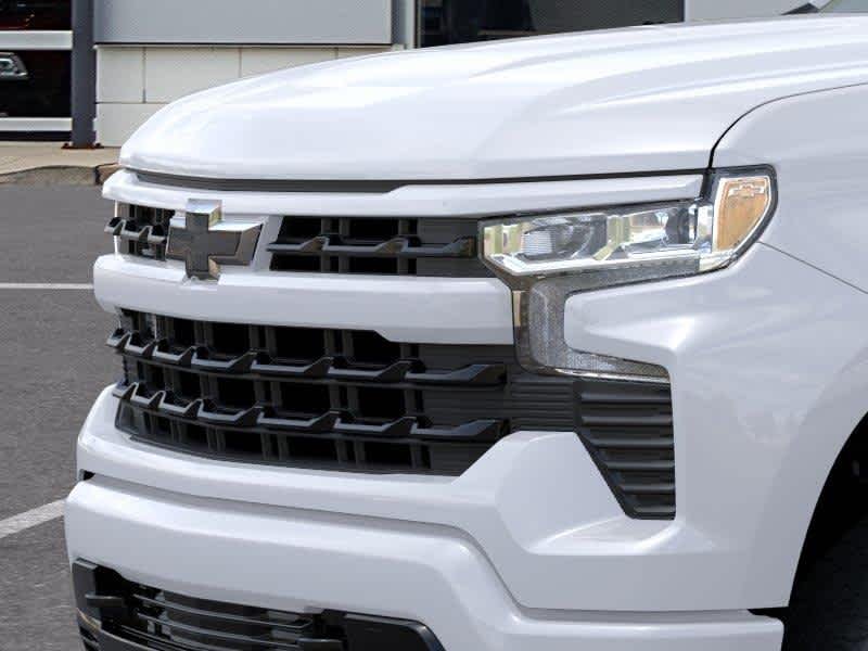 New 2026 Summit White Chevrolet RST image 13