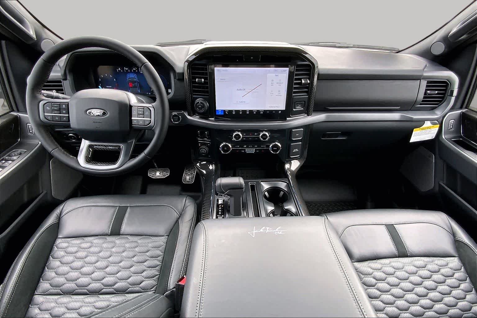 New 2025 Antimatter Blue Metallic Ford XLT image 5
