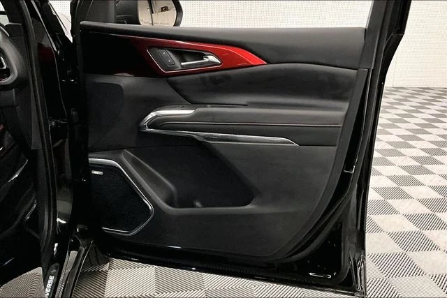 Used 2025 Mosaic Black Metallic Chevrolet RS image 22