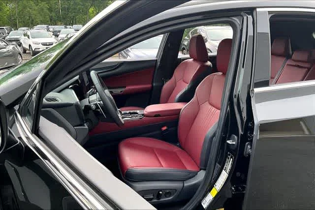 Certified Used 2023 CAVIAR Lexus Premium image 21