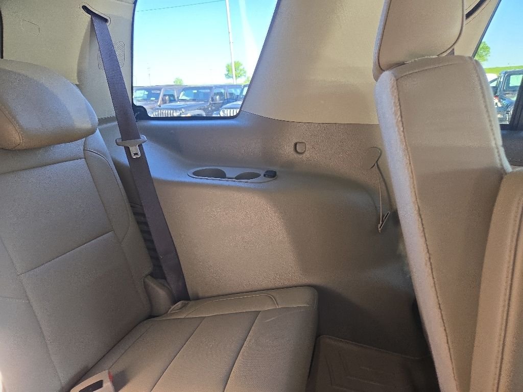 Used 2018 Gray Chevrolet Premier image 93