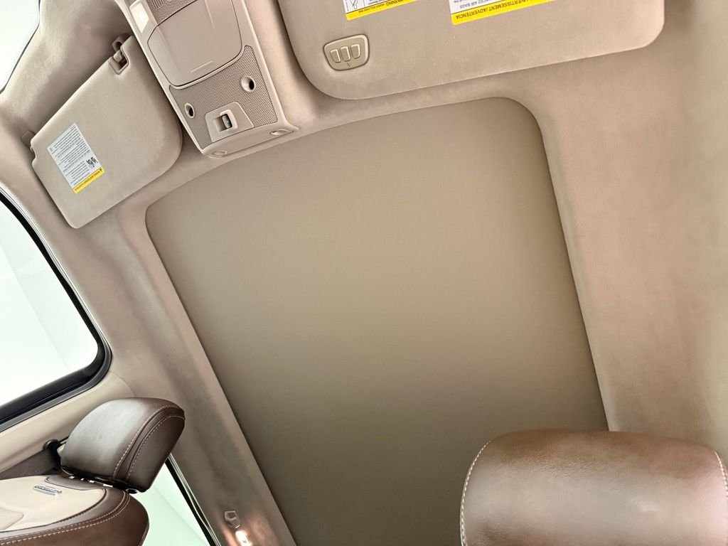 Used 2019 Black Metallic Ford Limited image 30