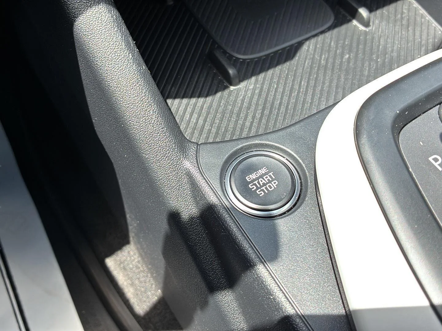 Used 2025 Wave Blue Kia GT-Line image 31