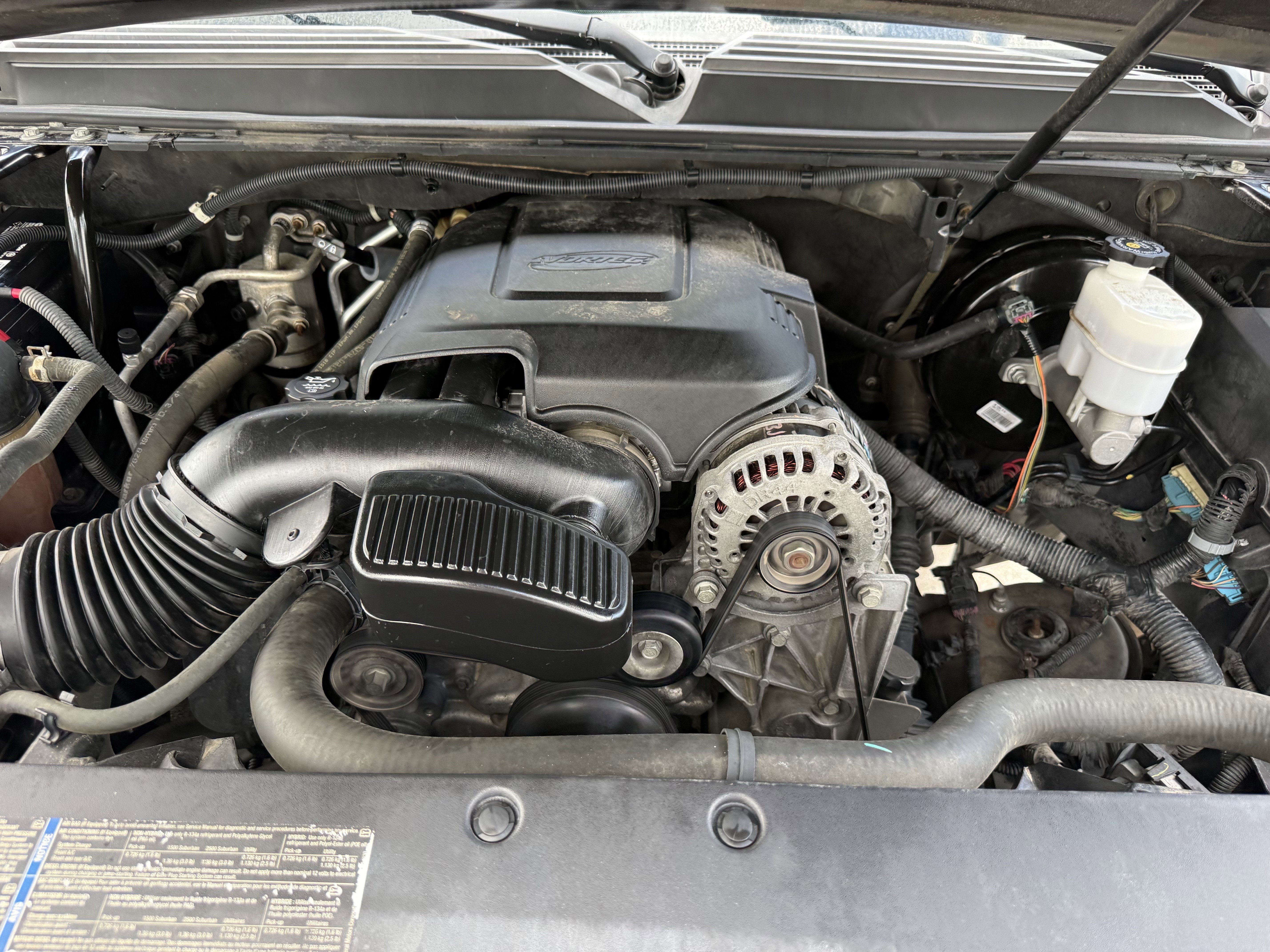 Used 2010 Taupe Gray Metallic Chevrolet LT image 30