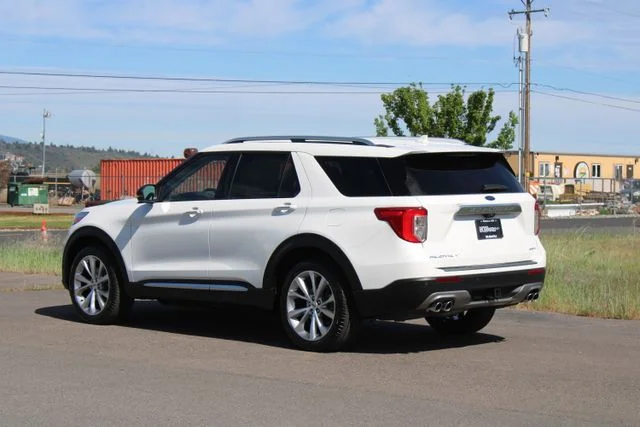 Used 2021 White Ford Platinum image 4