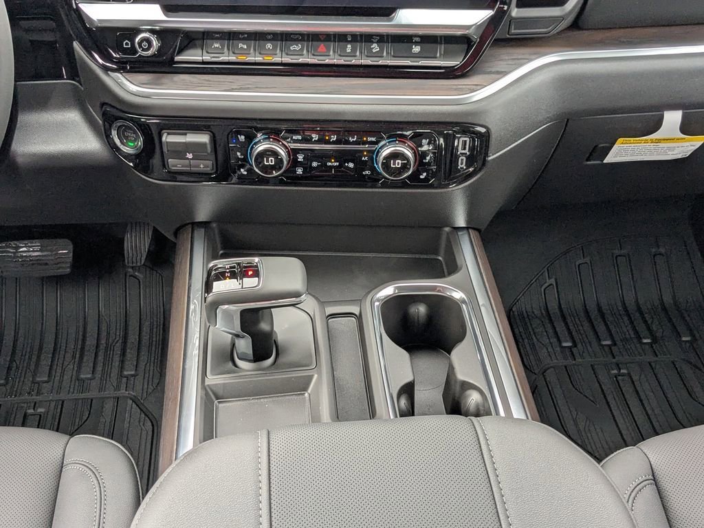 2026 GMC Sierra 1500 SLT - Photo 19