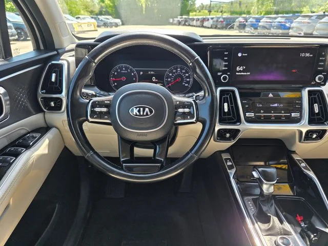 Used 2021 White Pearl Kia SX image 21